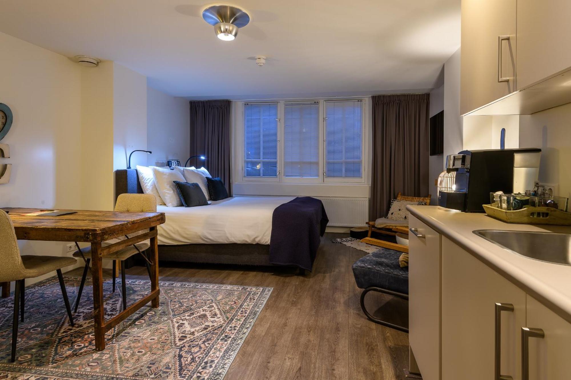 Hotel Oranjestaete نايميخين المظهر الخارجي الصورة