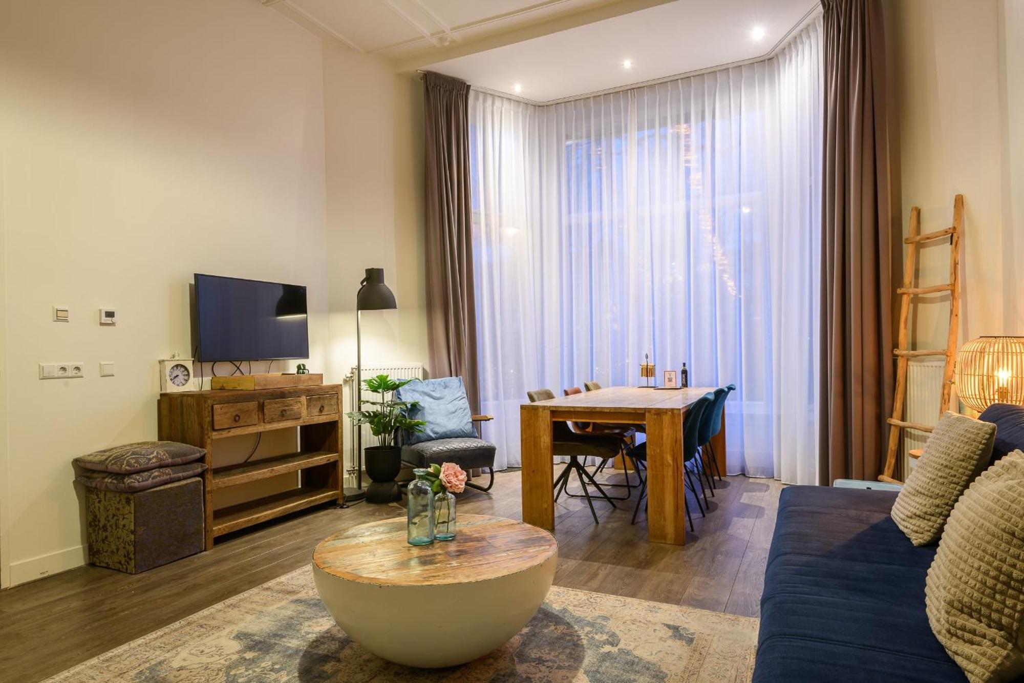 Hotel Oranjestaete نايميخين المظهر الخارجي الصورة